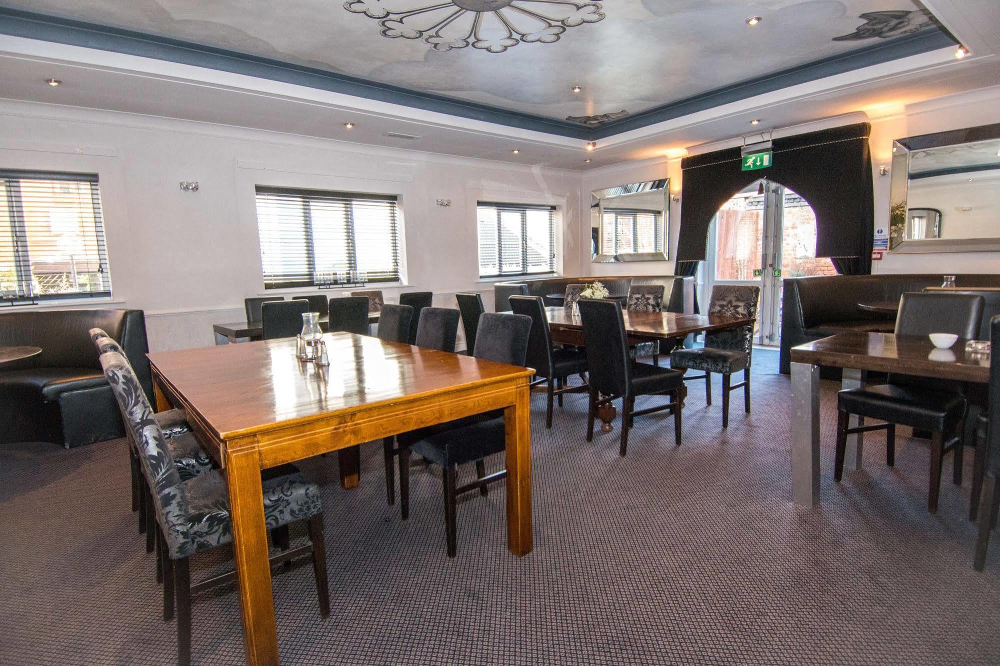 וולברהאמפטון The York Hotel מראה חיצוני תמונה