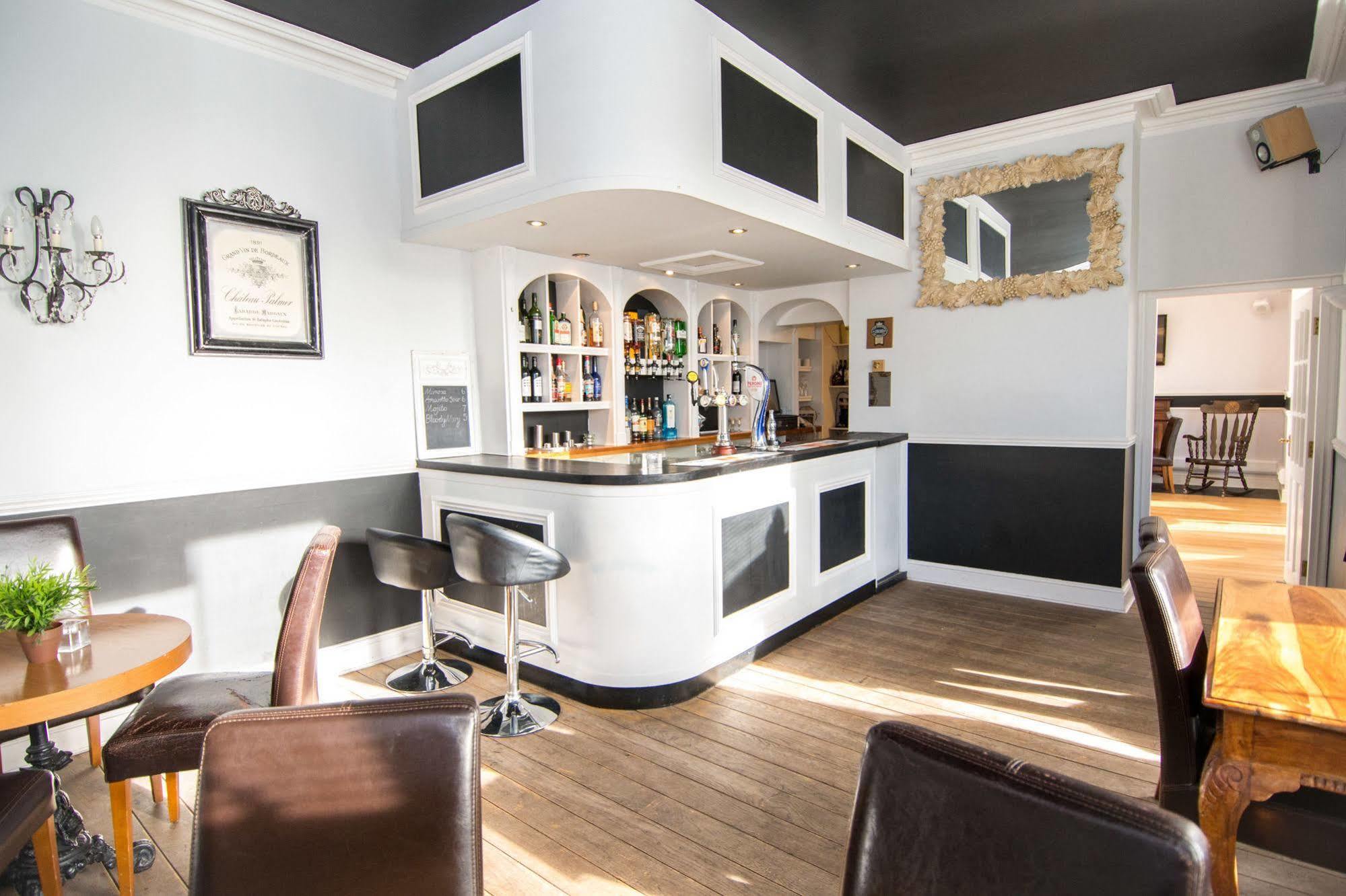 וולברהאמפטון The York Hotel מראה חיצוני תמונה